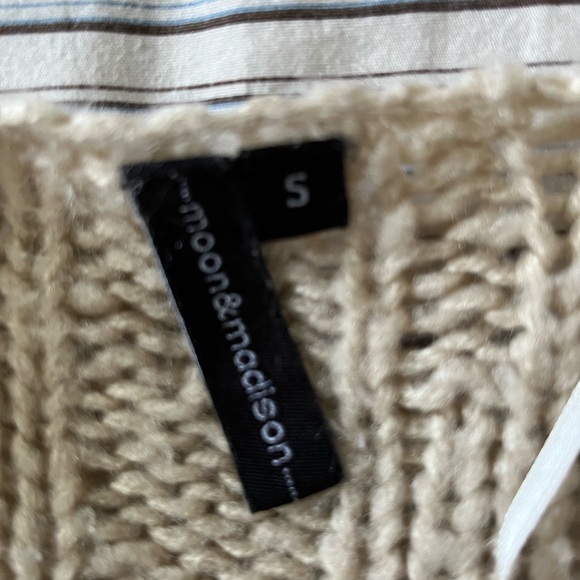 Oatmeal Cozy Cardigan - Picture 3 of 3